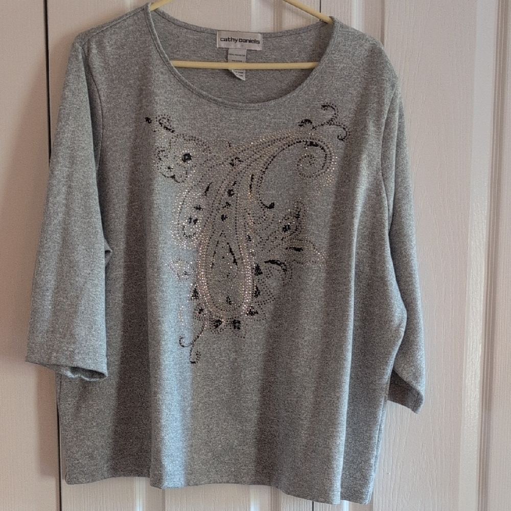 Cathy Daniels Gray Top with Embellished Design